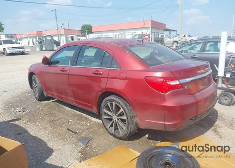 2013 Chrysler 200 Touring from USA, damaged, VIN 1C3CCBBB6DN592452